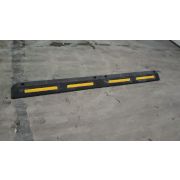 Делиниатор (колесоотбойник) композитный КО915 (черный, комплект из 2 частей)